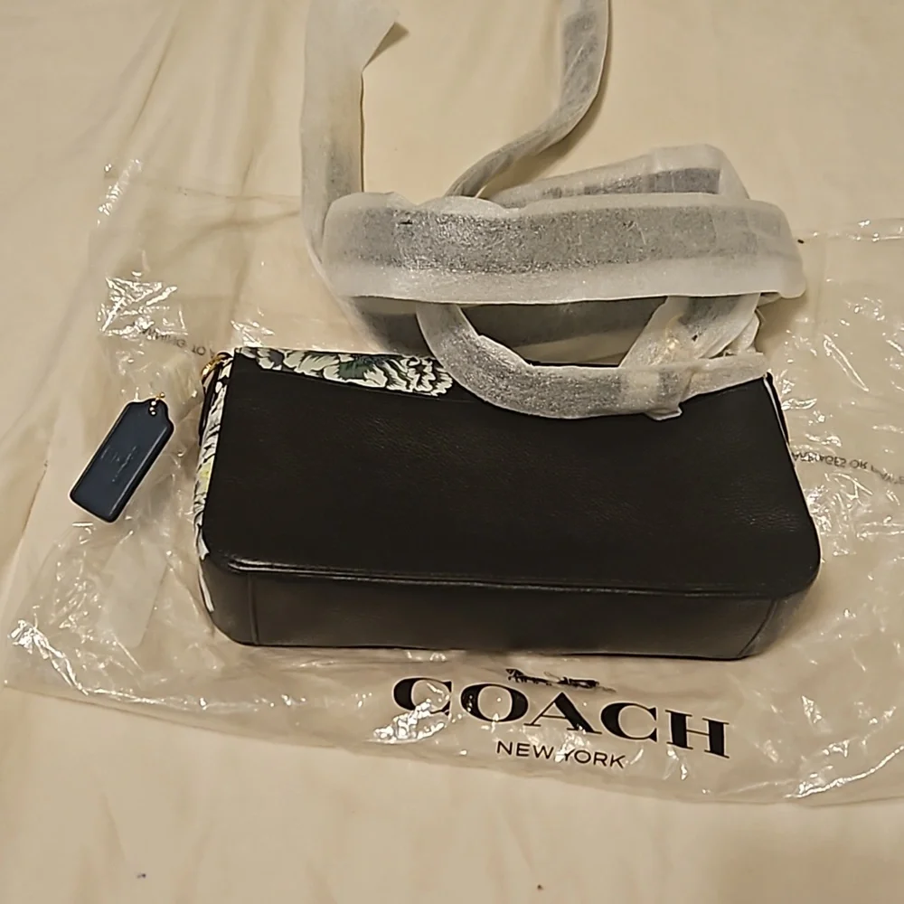 NWT COACH KAFFE FASSET BAG - Picture 6 of 17